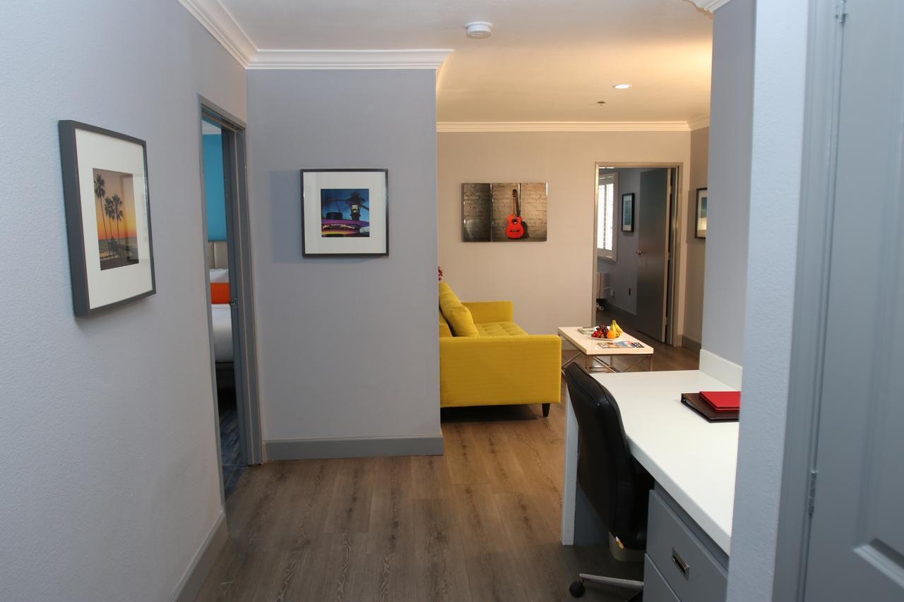 לוס אנג'לס Blvd Hotel & Suites - Walking Distance To Hollywood Walk Of Fame (Adults Only) מראה חיצוני תמונה